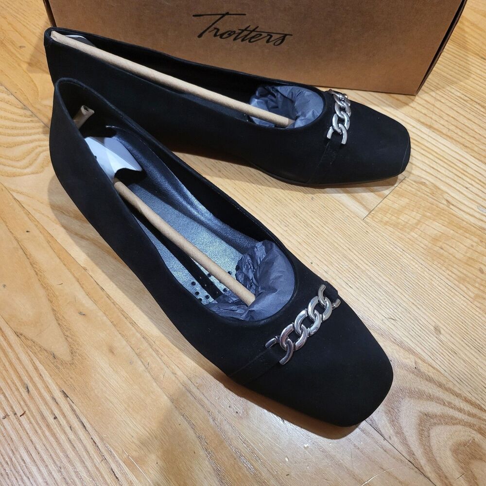 Trotters Women's Harmony Ballet Flat Black Suede, 8.5
